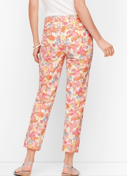 Talbots Perfect Crop Size 10 Petite Fruit and Flowers Print - Picture 2 of 7